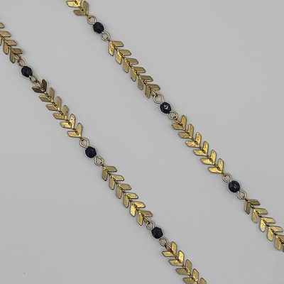 Chaîne à lunettes - Chaîne épis et perles de boheme noires - détail chaîne