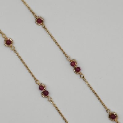Chaîne à lunettes - Perles d'agate roses entourées et entrelacées de perles de rocailles dorées - détail chaîne