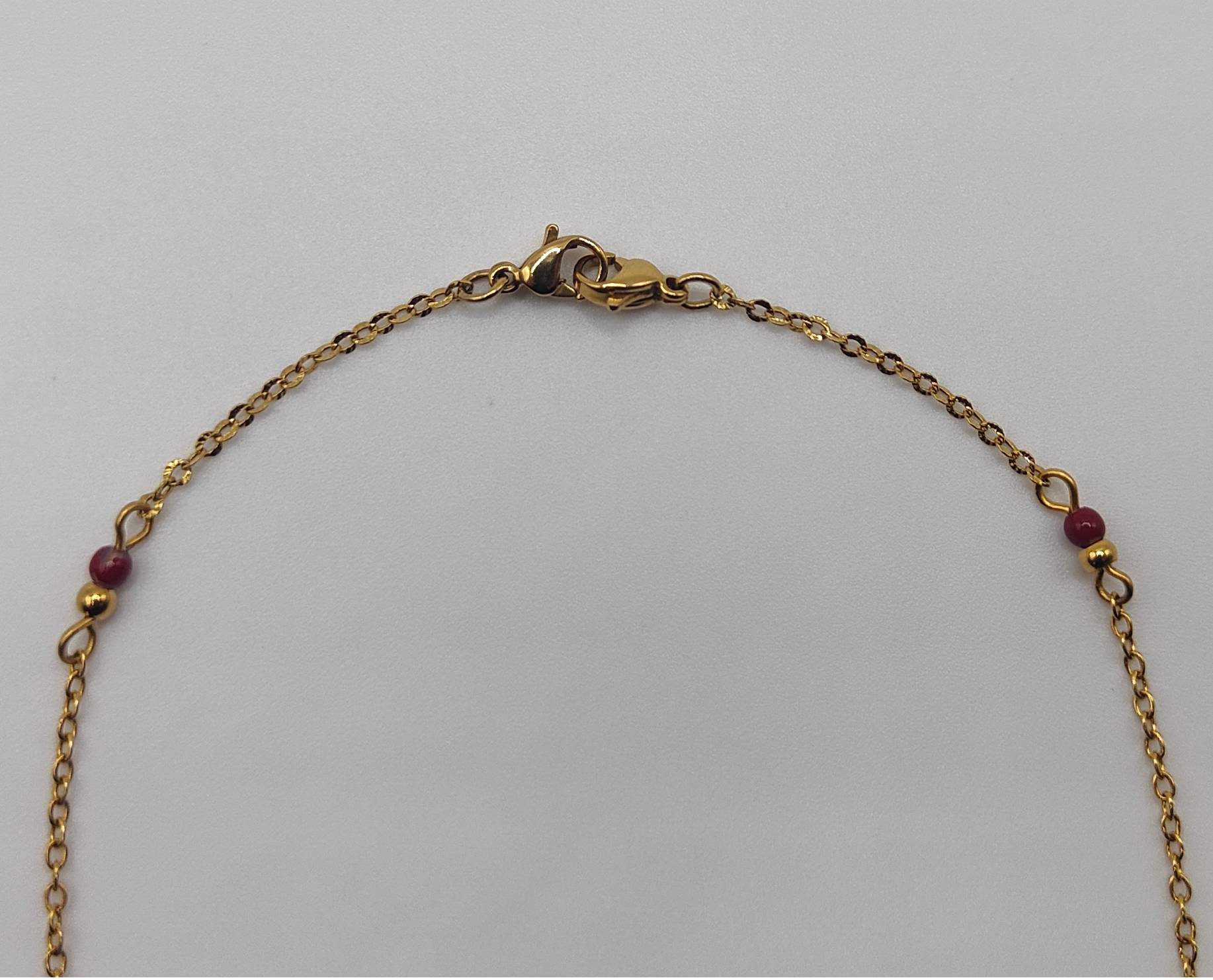 IMG20240515202400 Chaîne à lunettes - Chaînes soleil et agathe rose - détail attache collier