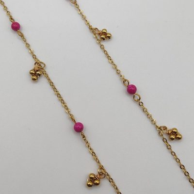Chaîne à lunettes - Perles Roses flashy et trèfles dorés- détail chaîne
