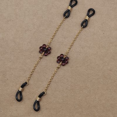 Bijoux de branches - Fleur de Grenat - Présentation à plat